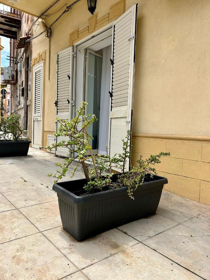 Ferienwohnung Casa Repasi Sferracavallo Exterior foto